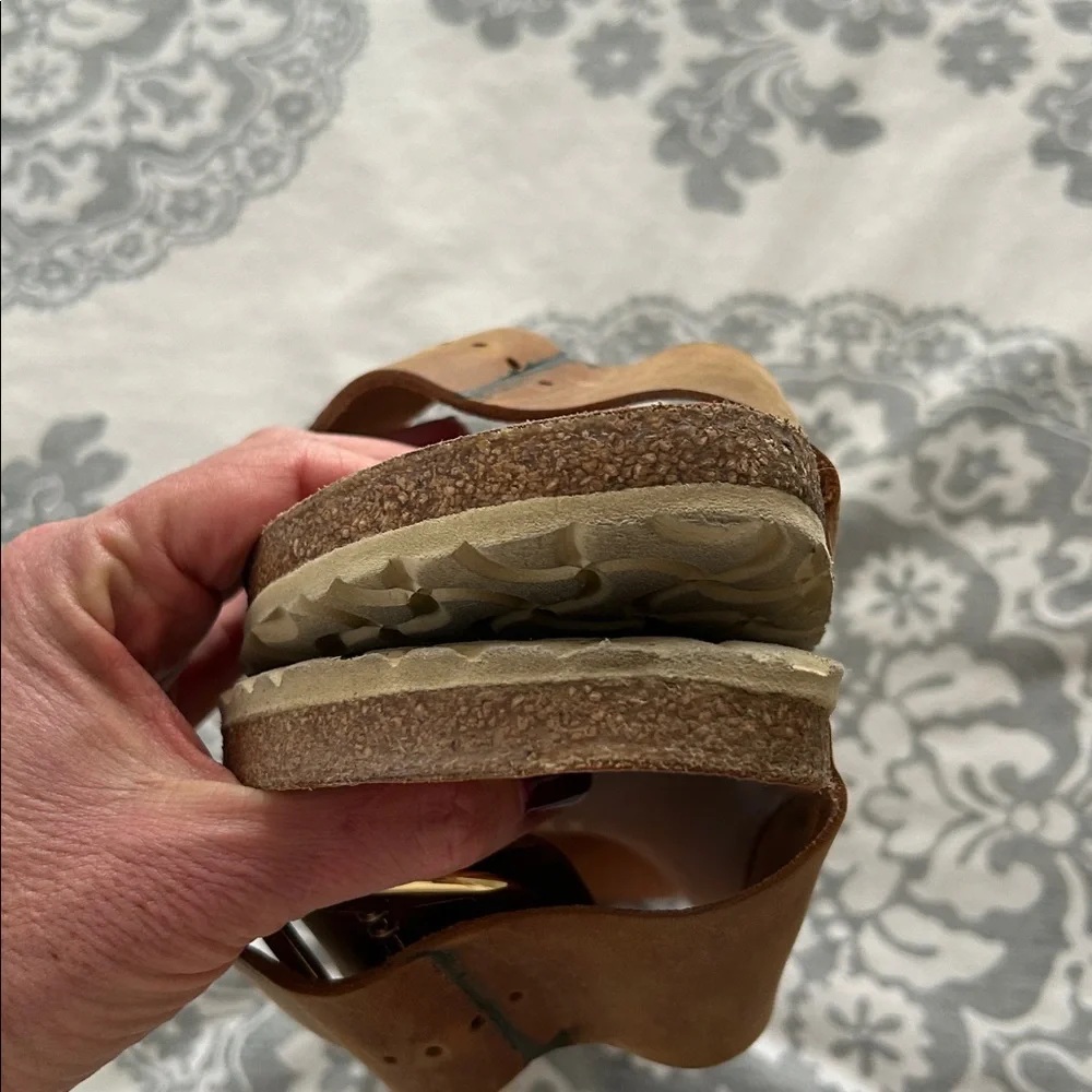 Birkenstock Madrid Cognac Tan Sandals with Gold Buckle, size 41 - Picture 8 of 8